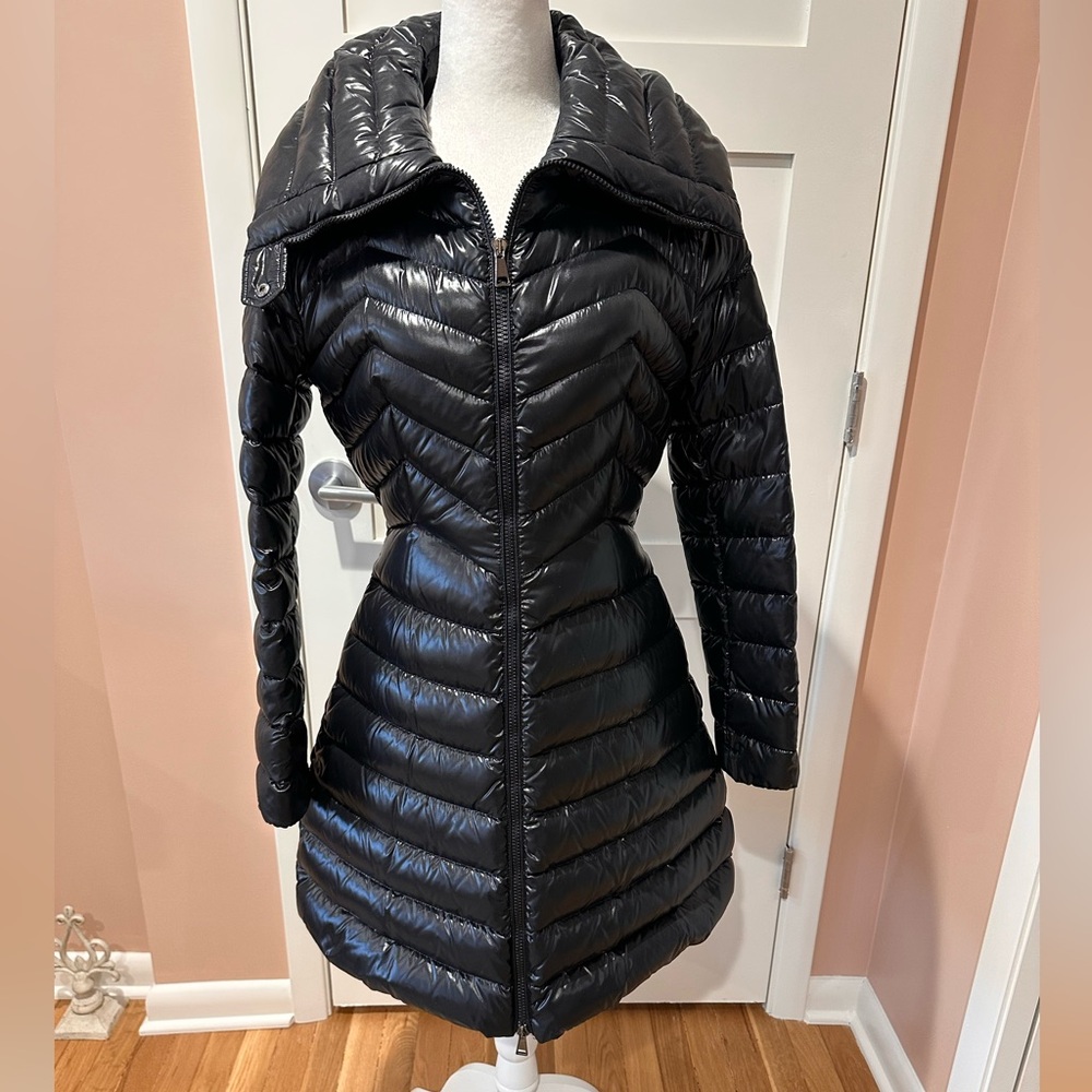 Moncler black Faucon Giubbotto shiny down coat, size 1 in excellent condition.